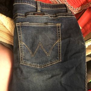 COPY - Plus size wrangler jeans
